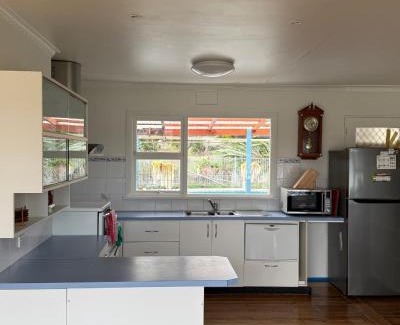 Tinderbox House | The Seaside Escape- Cozy 2BR by the sea