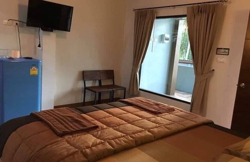 Pranburi Resort | The Shark Resort