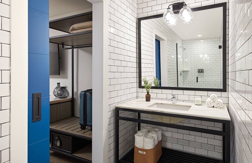 Beach Barber Tract Hotel | The Shoal La Jolla Beach