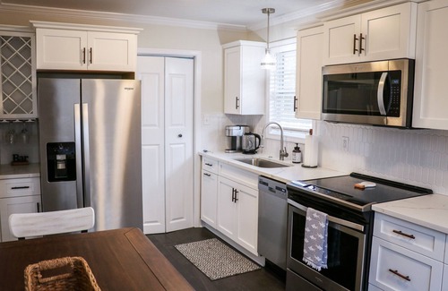 Swansboro House | The Shore House, with private boat access in neighborhood