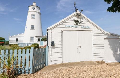 Tilney Fen End House | The Sir Peter Scott Lighthouse