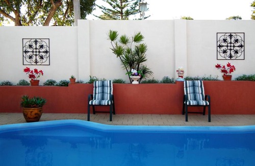 Hillarys Bed & Breakfast | The Spanish Guesthouse, Private Rooms