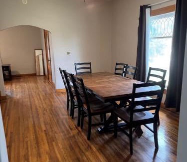 Ogallala House | The Spruce House Family 4BR 2 Bath Great Location In Ogallala Close to Lake McConaughy