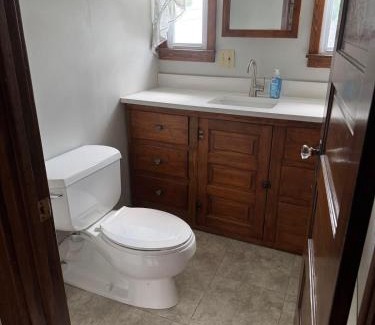 Ogallala House | The Spruce House Family 4BR 2 Bath Great Location In Ogallala Close to Lake McConaughy