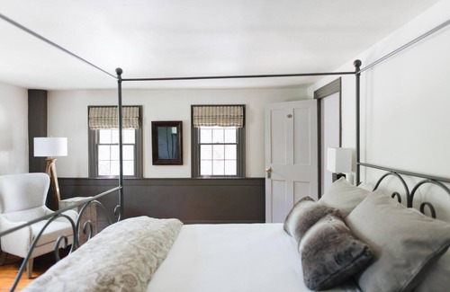 Westport Hotel | The Squire Tarbox Inn