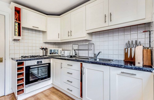 Oxford House | The St Clements Townhouse 3 Bedroom Bijou Central