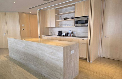 Bal Harbour Hotel | The St. Regis Bal Harbour Resort