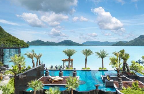 Kuah Resort | The St. Regis Langkawi
