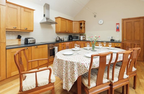 Cregneish Apartment | The Stable is a recently converted barn on a family run dairy and sheep farm situated near Port Erin