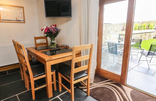 Milnthorpe House | The Stables