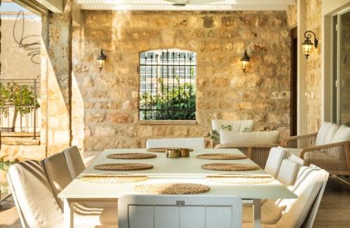 Caesarea House | The Stone Age Palace with Mamad by Sea N Rent