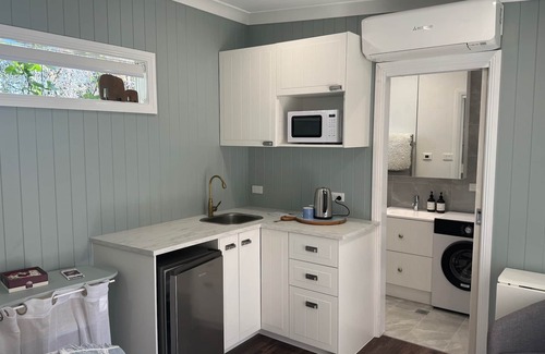Yass Apartment | The Studio - 1 min drive to centre of town 35 mins to ACT 45 mins from Goulburn