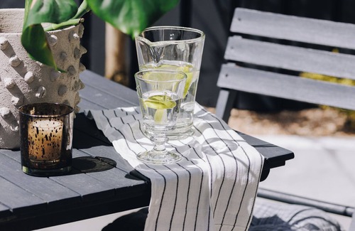 Helen's Bay Cottage | The Studio Helen’s Bay Luxury Seaside Cottage - 5 minutes walk from beach