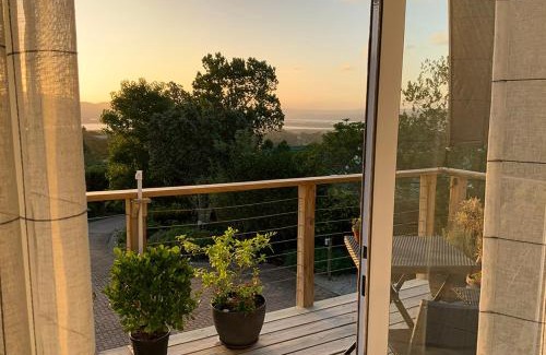 Hunter's Home Apartment | The Studio in Knysna