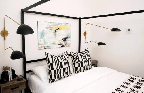 Downtown Apartment | The Studio on Ast., Downtown Bentonville near all!