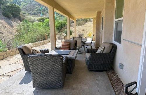 Thousand Oaks Apartment | The Surf Retreat
