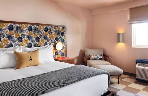 Albuquerque Original Townsite Hotel | The Suite Experience at ARRIVE Albuquerque, Embrace Downtown Lifestyle