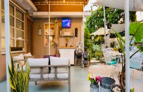 North Miami Beach Villa | The Sun Gardens Villa