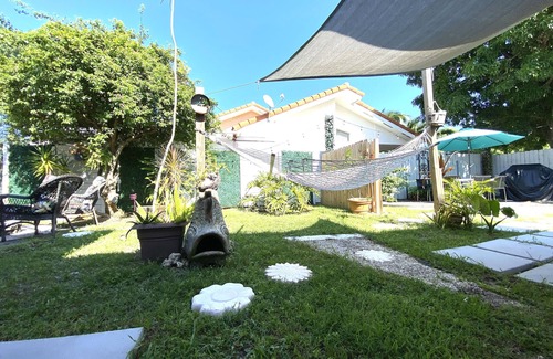 North Miami Beach Villa | The Sun Gardens Villa