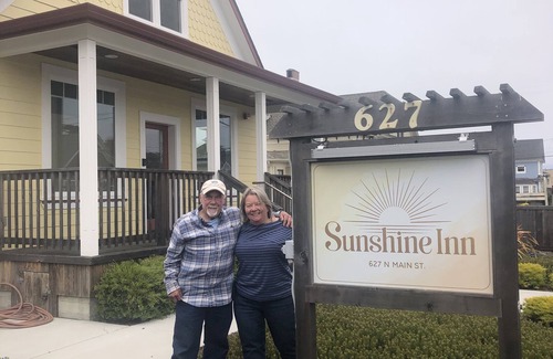 Fort Bragg House | The Sunshine Inn. nA Fully ADA Compliant Property