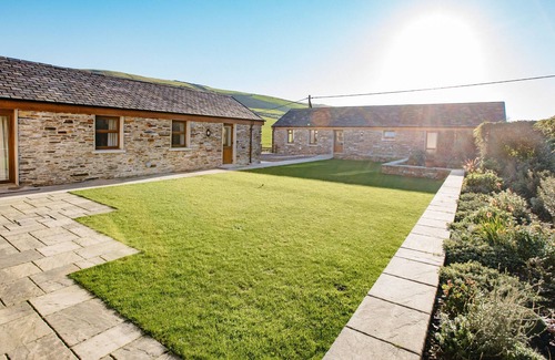 Kirk Braddon Cottage | The Swallows - a holiday cottage that sleeps 6 guests in 3 bedrooms