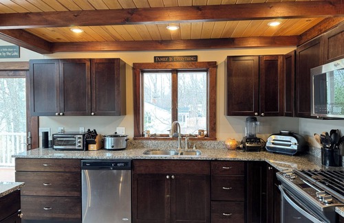 Belfast Ski Chalet | The Swan Lake House-Lakefront home with private beach