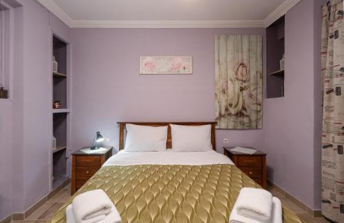 Thissio Apartment | The Sweetest Acropolis Flat