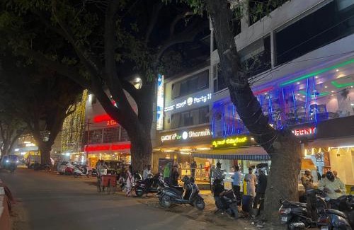 Pulikeshi Nagar Hotel | The Taaj Comforts