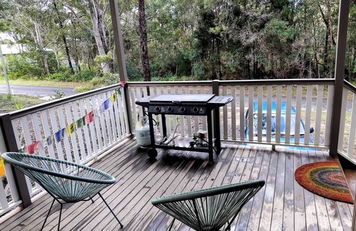 Brisbane Waterfront House | The Taj - an open spaced 2 bedroom serene and inviting getaway on Russel Island