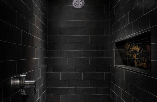 Buckhead Village Hotel | The Tess, Autograph Collection