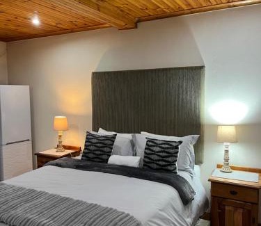 Gillitts Apartment | The Three Trees