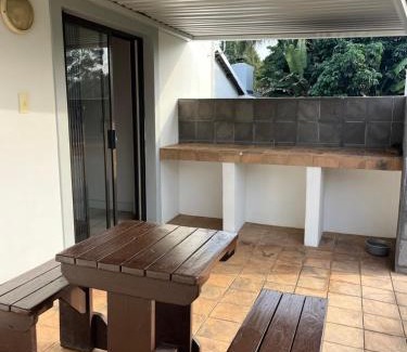 Gillitts Apartment | The Three Trees