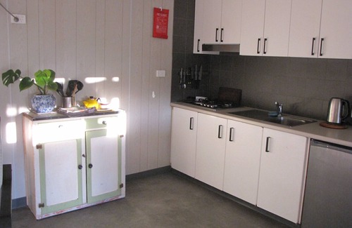 Winnejup Apartment | The Tin Shack - Peacefull and relaxing accommodation just for two