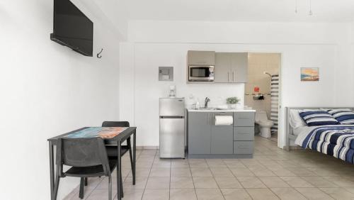 Calvache Apartment | The Tiny Salty Box Studio