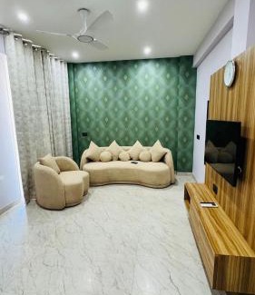 IMT Manesar Hotel | The Tomo Inn