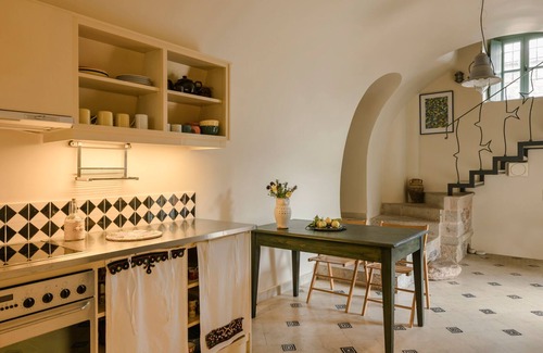 Kardamyli House | The Tower House