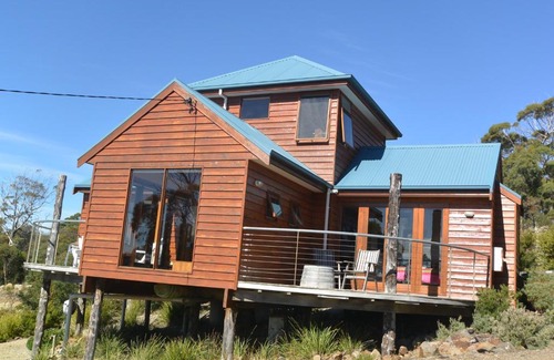 Alonnah House | The Tree House