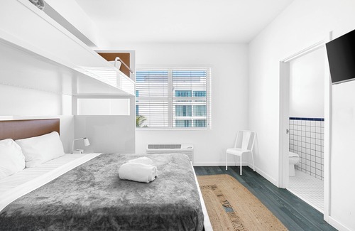 West Avenue Hotel | The Variety by LuxUrban