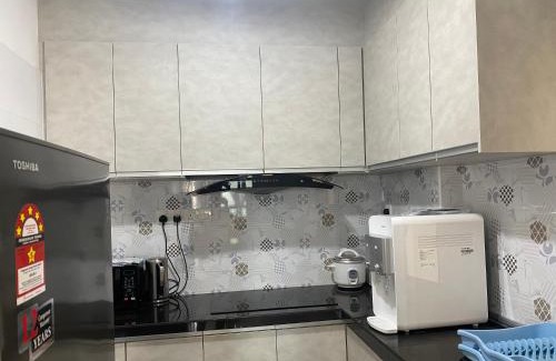 Batu Ferringhi Apartment | The View Feringghi Executive Apartment