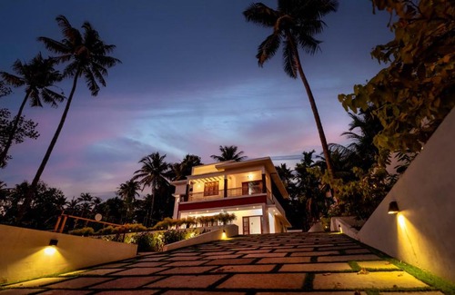 Athirapally Resort | The Vogue - Luxury Private Pool Villa , Athirappilly