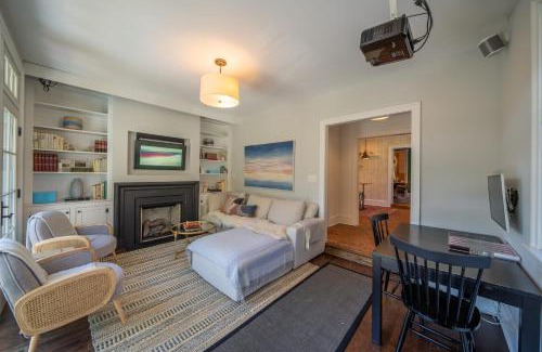 Kennett Square House | The Walton House - historic 3bd 2 5ba with parking