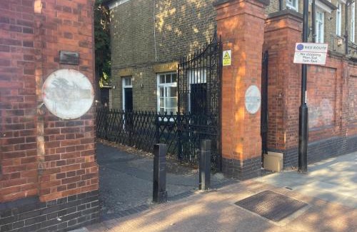 Wandsworth Apartment | The Wandsworth Haven l 2-Bed Family Apartment