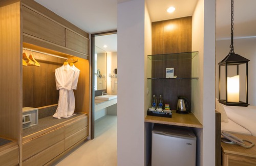 Khuekkhak Hotel | The Waters Khao Lak by Katathani