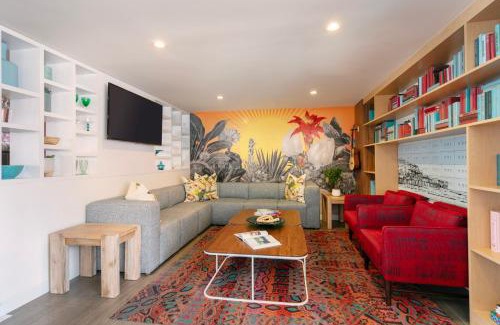 Mission Beach Hotel | The Wayfarer San Diego