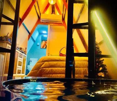 Induruwa House | The WE2 - Tiny Home with Romantic Pool in Bentota