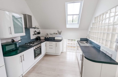 St. Andrews Cottage | The Wee House - centrally located home sleeping up to 4