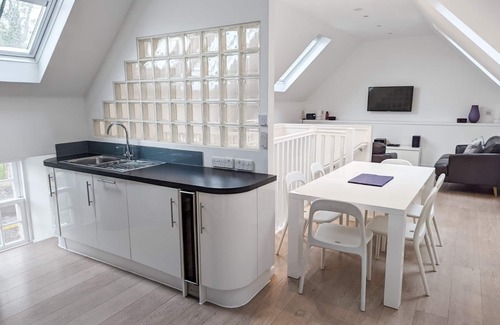 St. Andrews Cottage | The Wee House - centrally located home sleeping up to 4