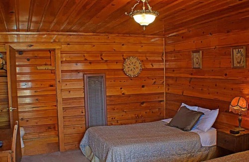 Magdalena Hotel | The Western Motel and RV Park