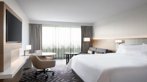 Anaheim Resort Hotel | The Westin Anaheim Resort