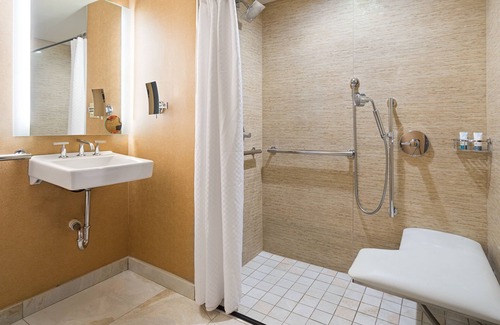 Crystal City Hotel | The Westin Crystal City Reagan National Airport